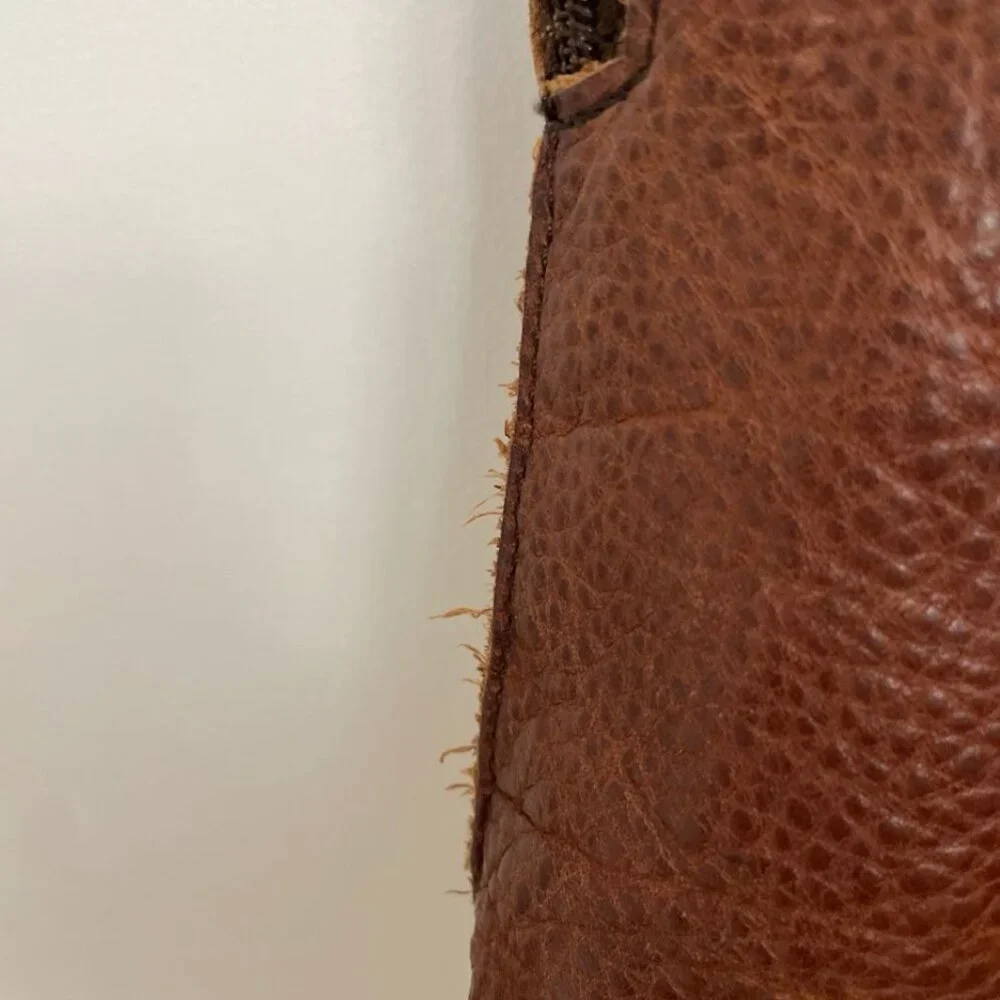 Duluth Trading Brown Leather Messenger Bag & Dust Bag Adjustable Shoulder Strap‎
